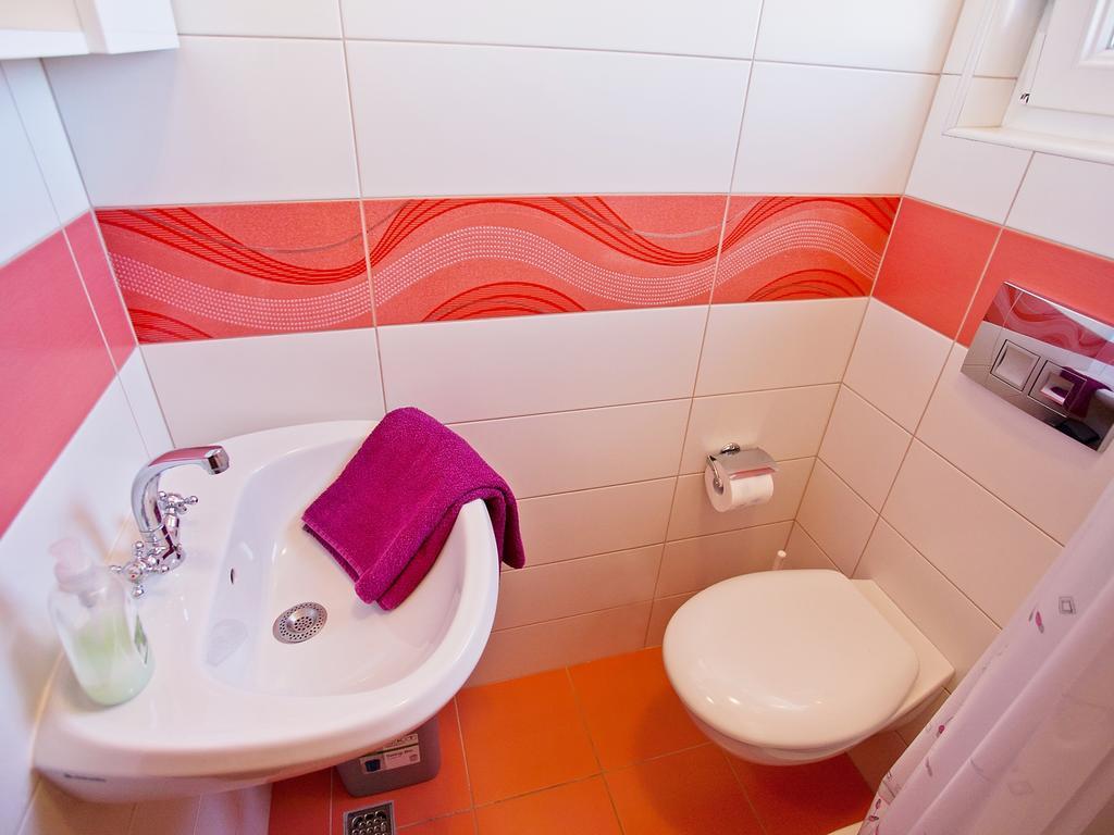 Apartment Zadar Diklo Borik Vir Kamer foto