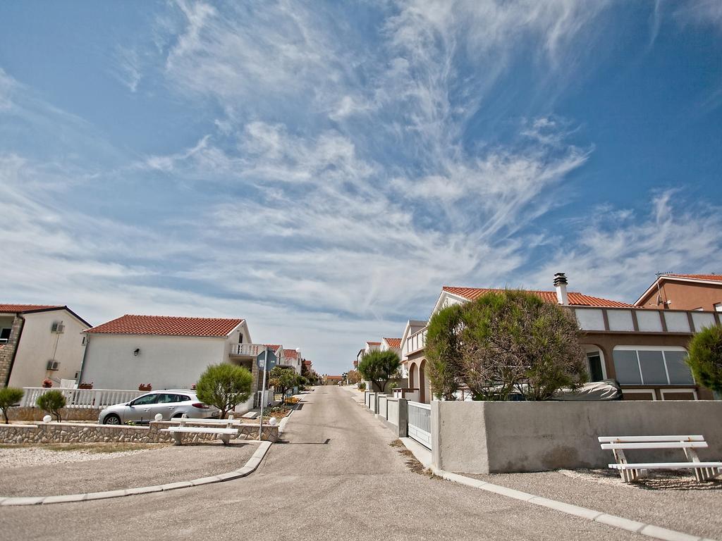 Apartment Zadar Diklo Borik Vir Kamer foto