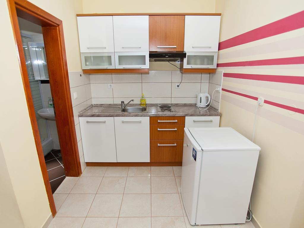 Apartment Zadar Diklo Borik Vir Kamer foto