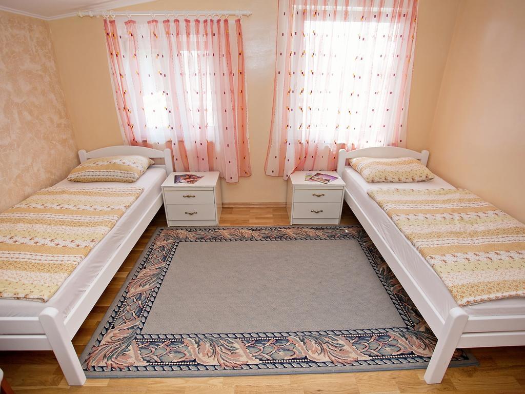 Apartment Zadar Diklo Borik Vir Kamer foto