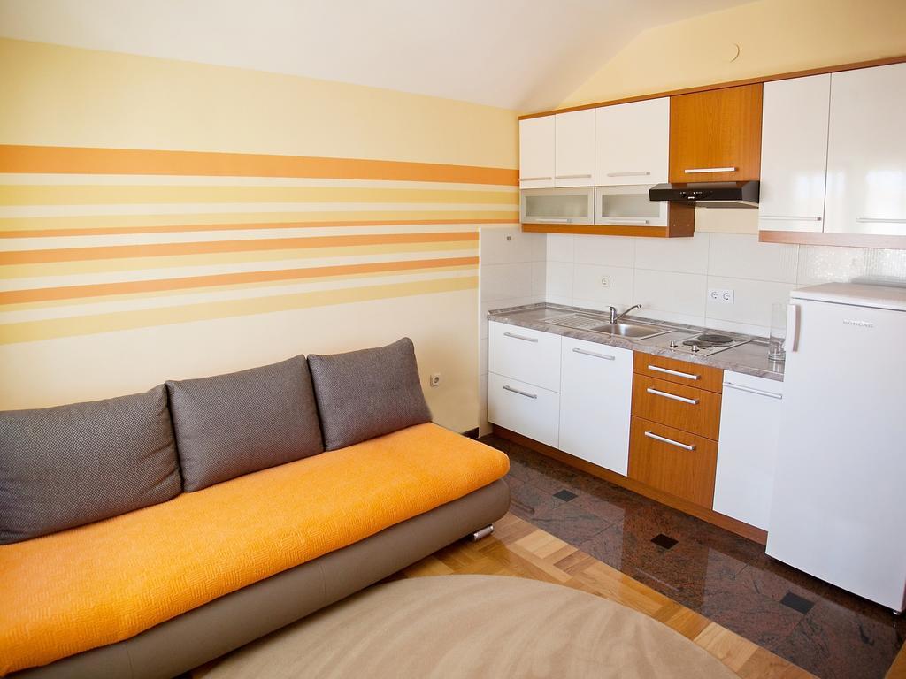 Apartment Zadar Diklo Borik Vir Kamer foto